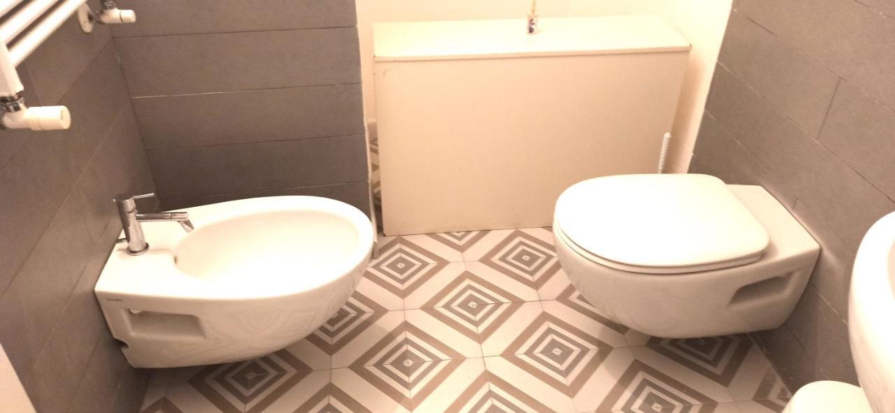 Casa Nella Pietra Viva Lägenhet Bari Exteriör bild